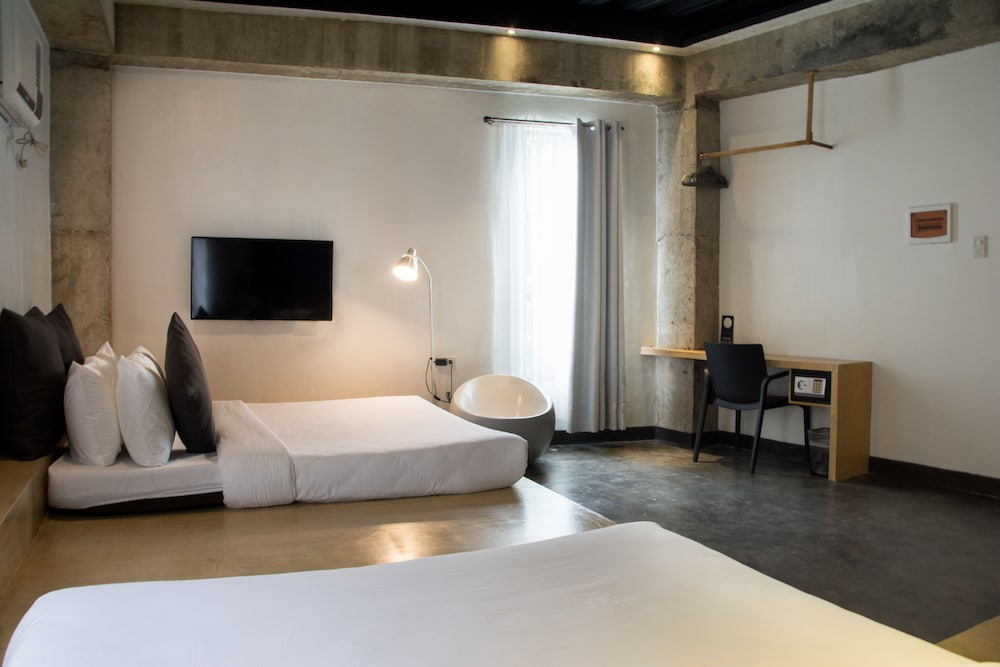 Urban Boutique Hotel 15/40