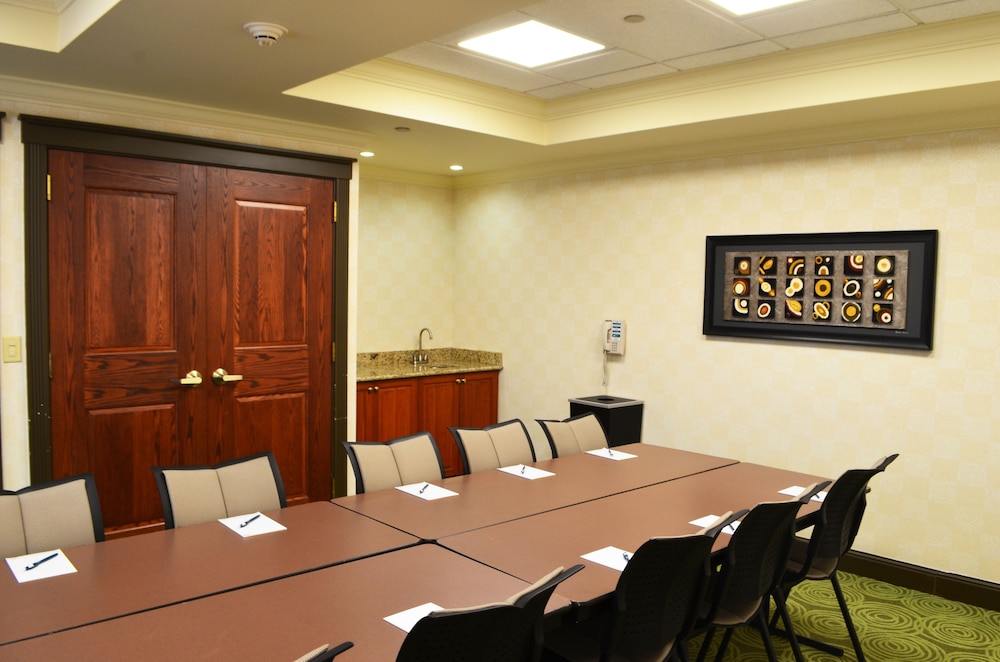 Homewood Suites by Hilton Reading 44/51