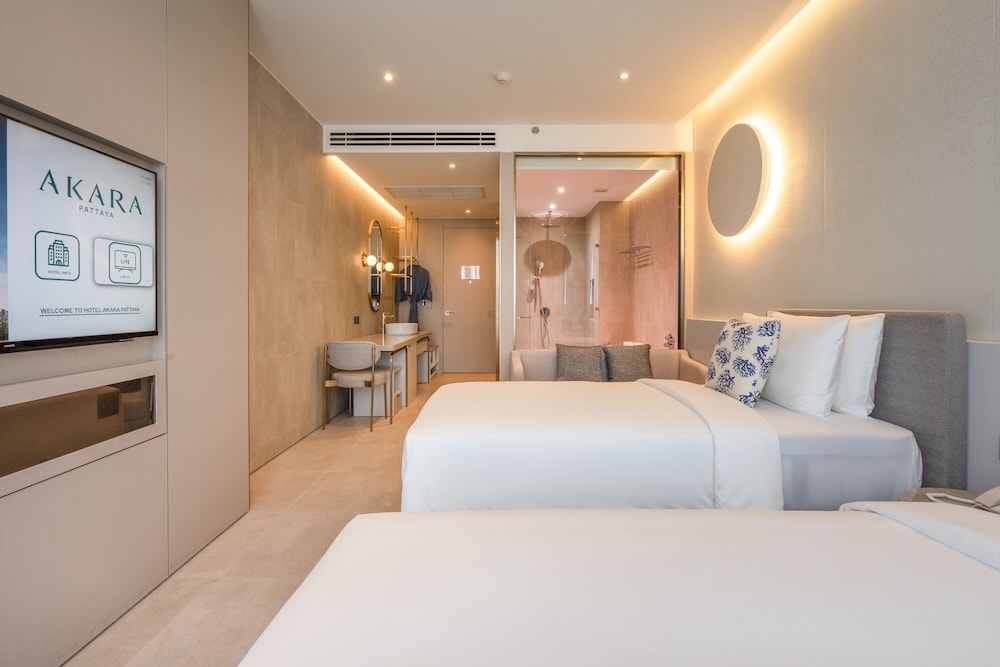 AQUA, DELUXE, TWIN BEDS, SEA VIEW
