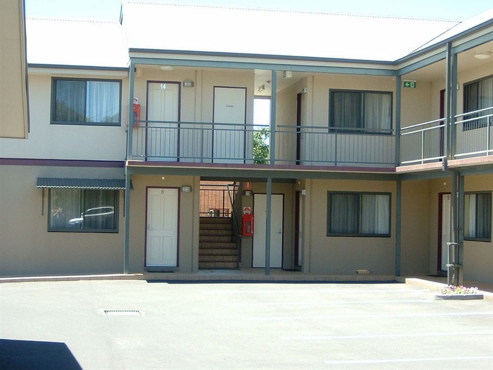 Armidale Pines Motel 1/62
