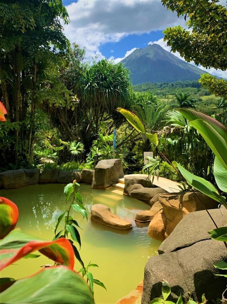 Arenal Paraiso Resort Thermo Mineral Hot Springs 39/50