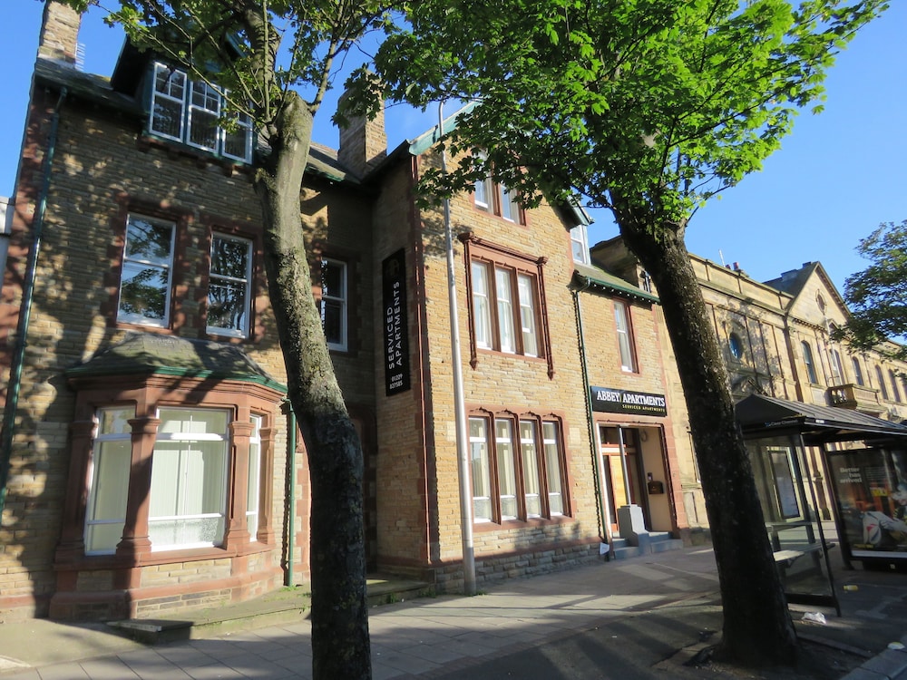 Abbey Apartments 45/50