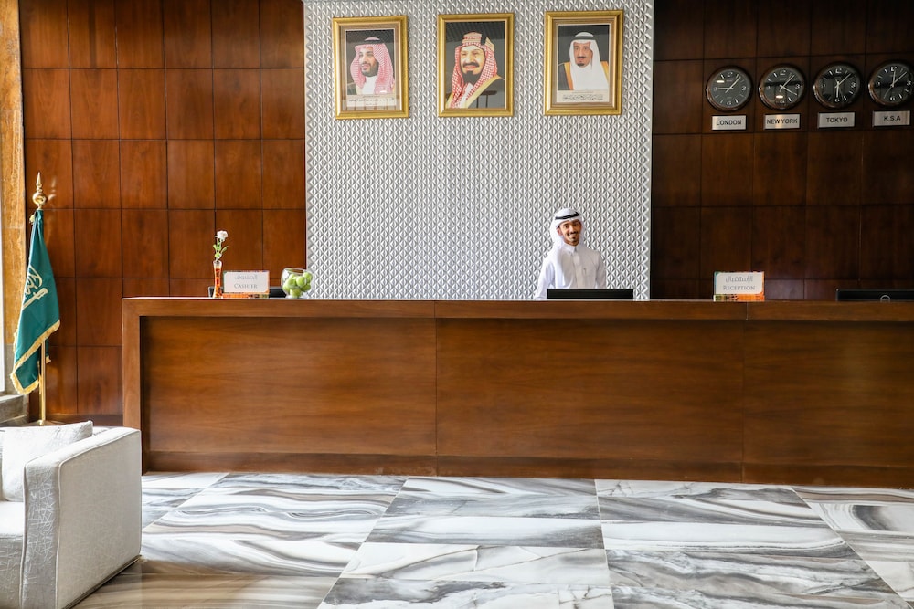 أجنحة كيو جدة باي إيوا(Q Suites Jeddah By Ewa) 4/35