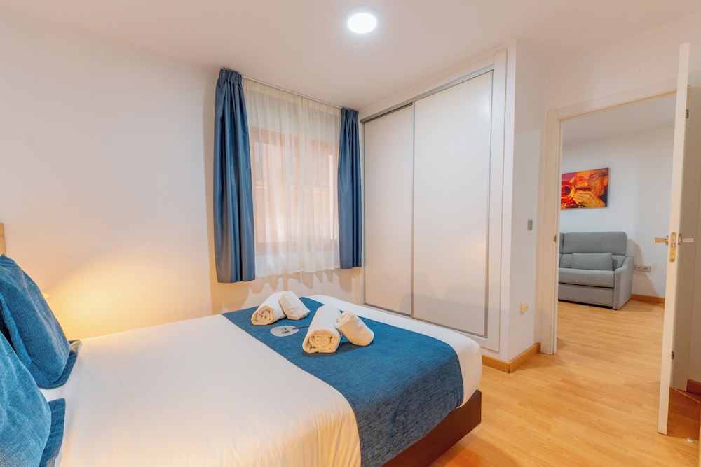 Apartamentos Globus By Be Alicante 16/36