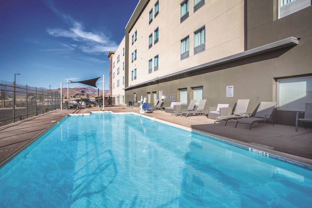 La Quinta Inn & Suites By Wyndham La Verkin-Gateway To Zion 1/41