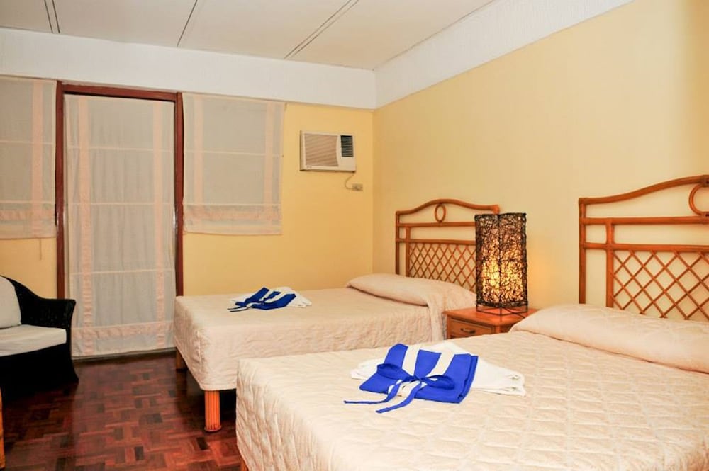 Matabungkay Beach Resort Hotel 19/65