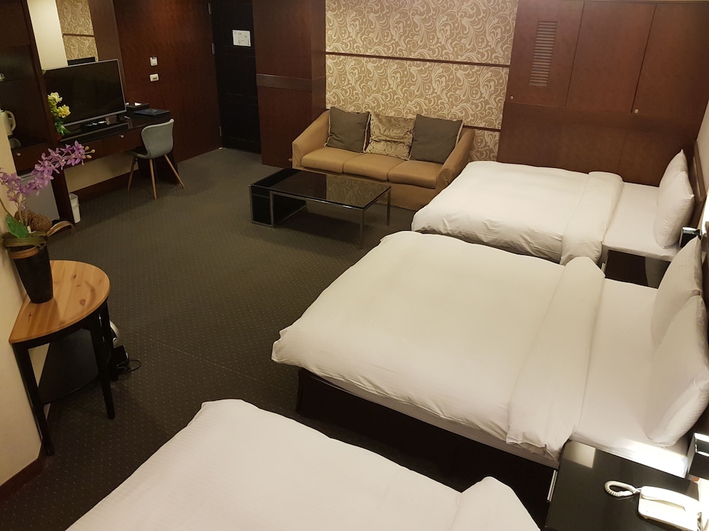 Sun Sweet Hotel 22/65