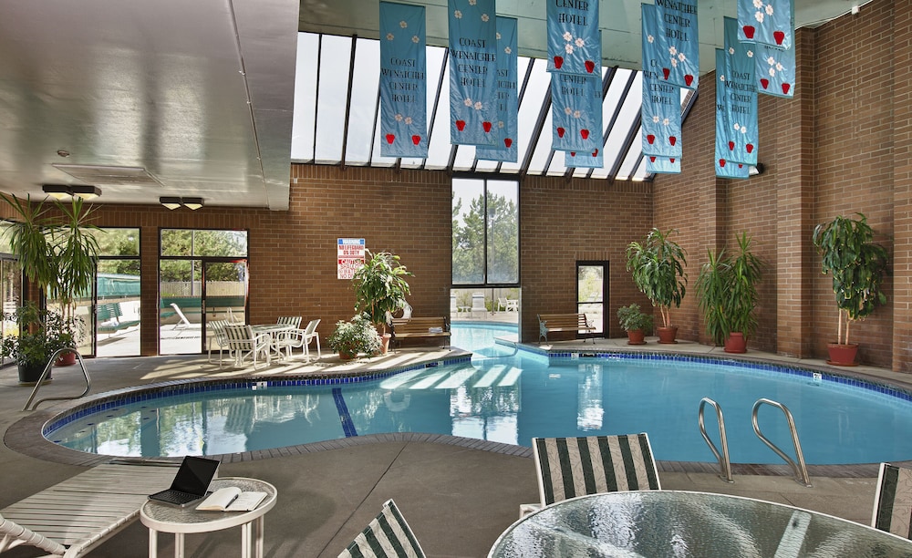 Coast Wenatchee Center Hotel 8/49