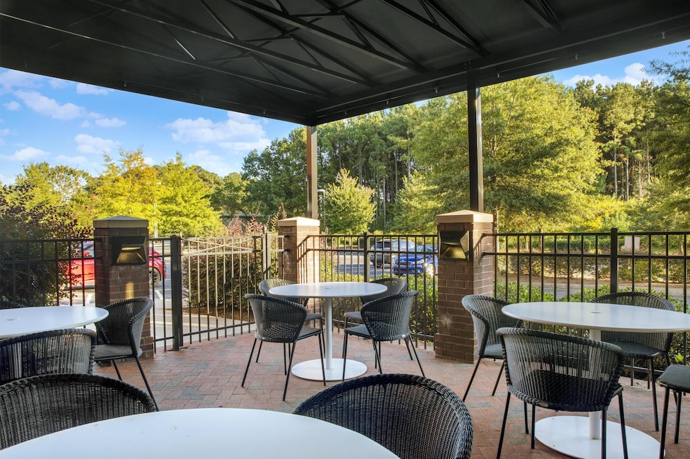 Hyatt Place Raleigh Cary 37/53