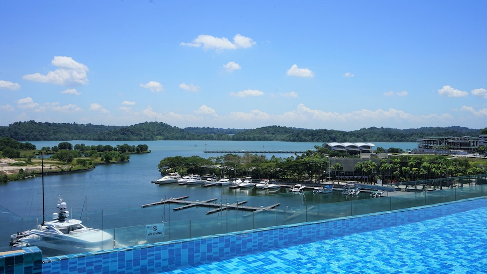Trinidad Suites Johor, Trademark Collection by Wyndham 52/60