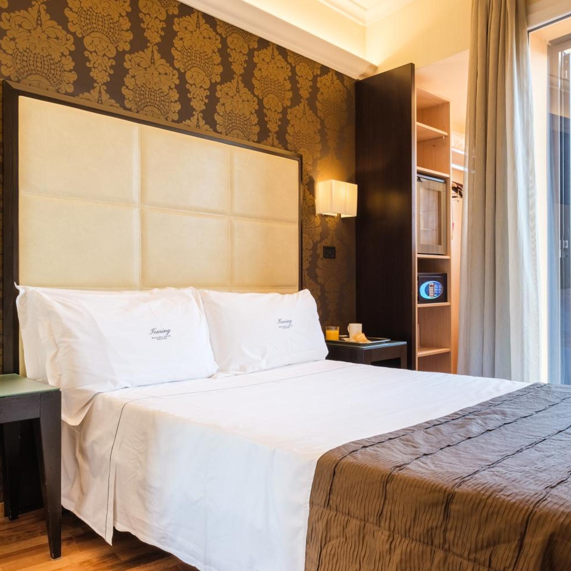 غرفة مفردة بشرفة، Touring Hotel Bologna 6/10