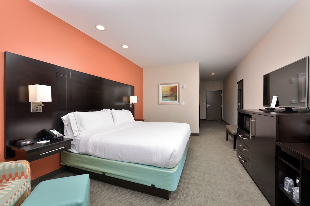 Holiday Inn Express And Suites Austin South 32/67