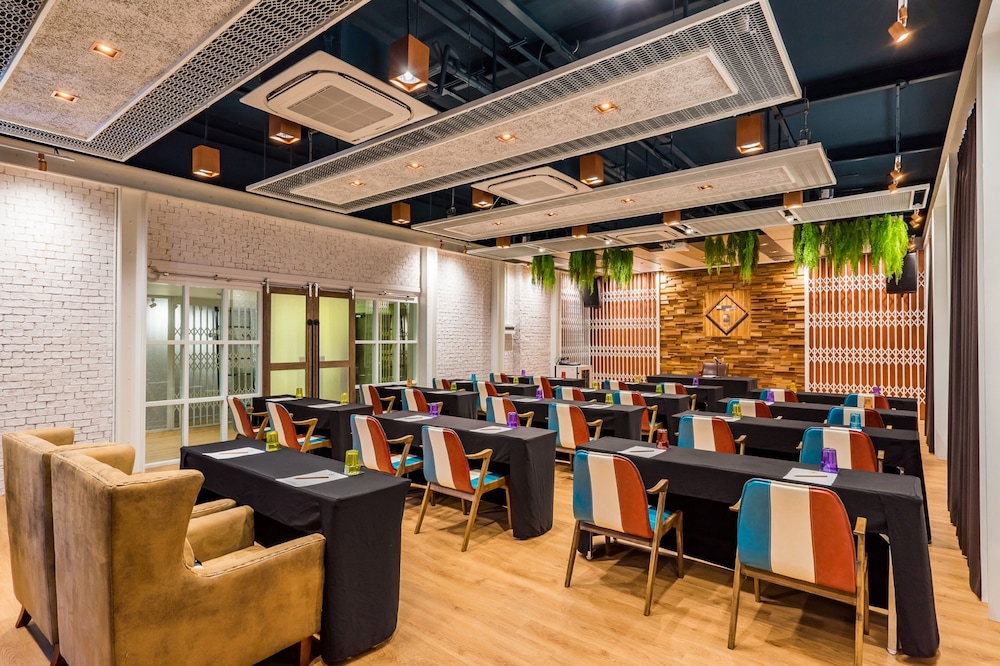 SureStay Plus by Best Western T Pattaya 57/64