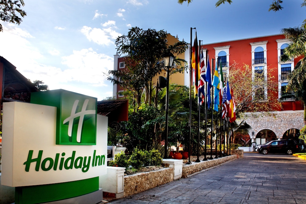 Holiday Inn Merida 1/74