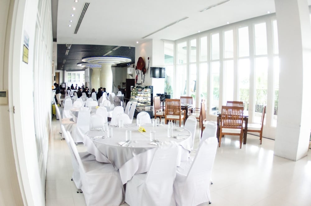 Prajaktra Design Hotel 39/50