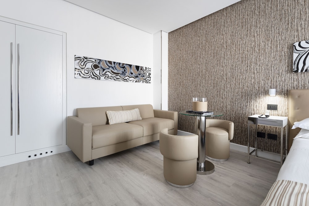 LHP Napoli Palace and Spa 41/65