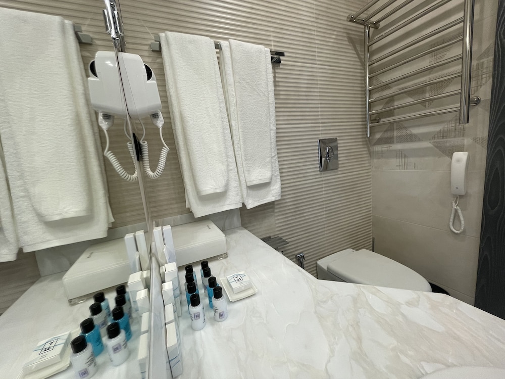 Sphera by Stellar Hotels, Yerevan 48/50