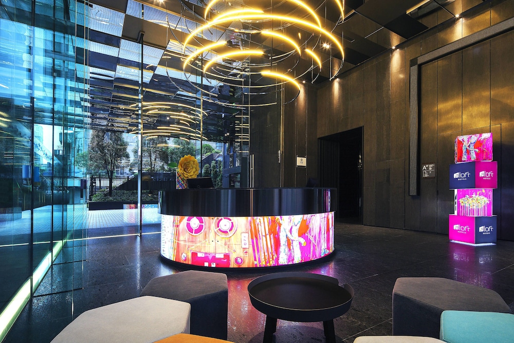 Aloft Taipei Zhongshan Hotel 17/36
