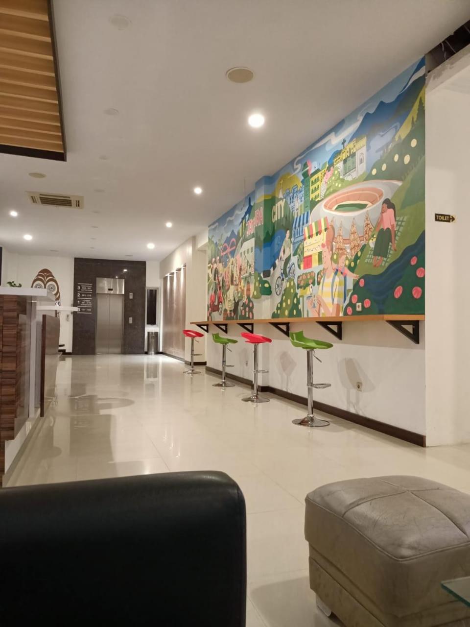 Front One Green Boutique Hotel Abepura 4/31