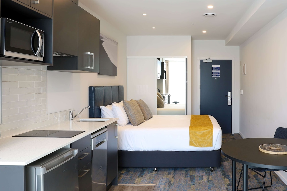 Ramada by Wyndham Wellington Taranaki Street 7/51