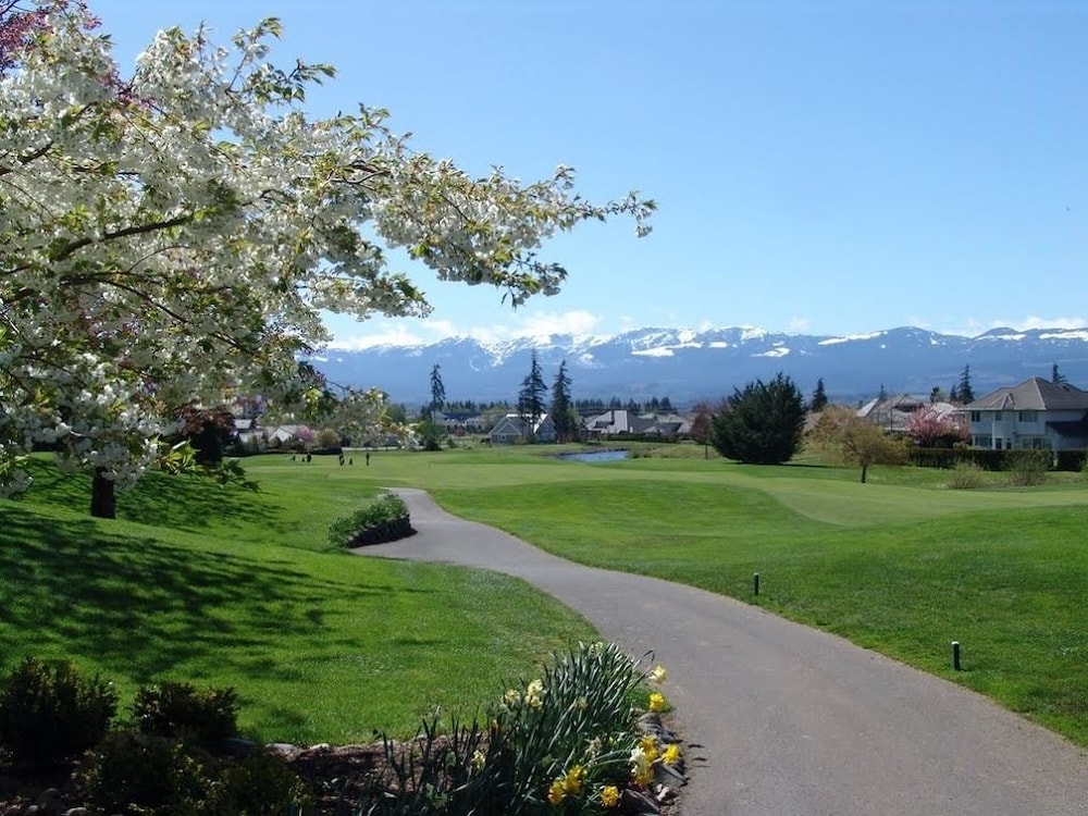 Crown Isle Resort And Golf Community 66/71