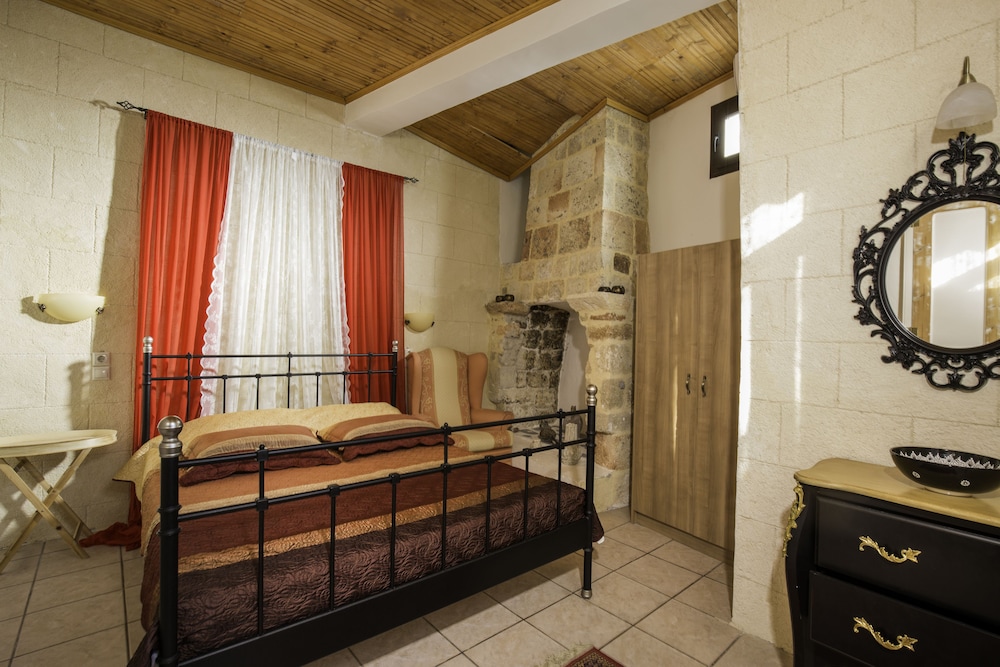 Evdokia Boutique Hotel 61/61