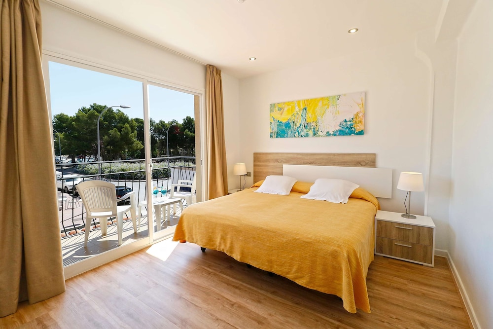 غرفة بريميوم بسرير كوين بغرفة نوم واحدة، Gabarda Hotel 8/10