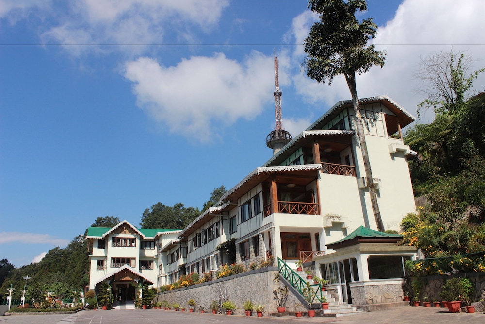 HOTEL MOUNT SINIOLCHU 2/50