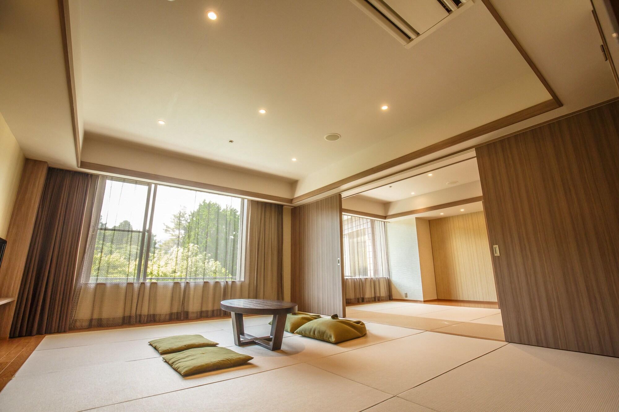 Japanese, Main Building