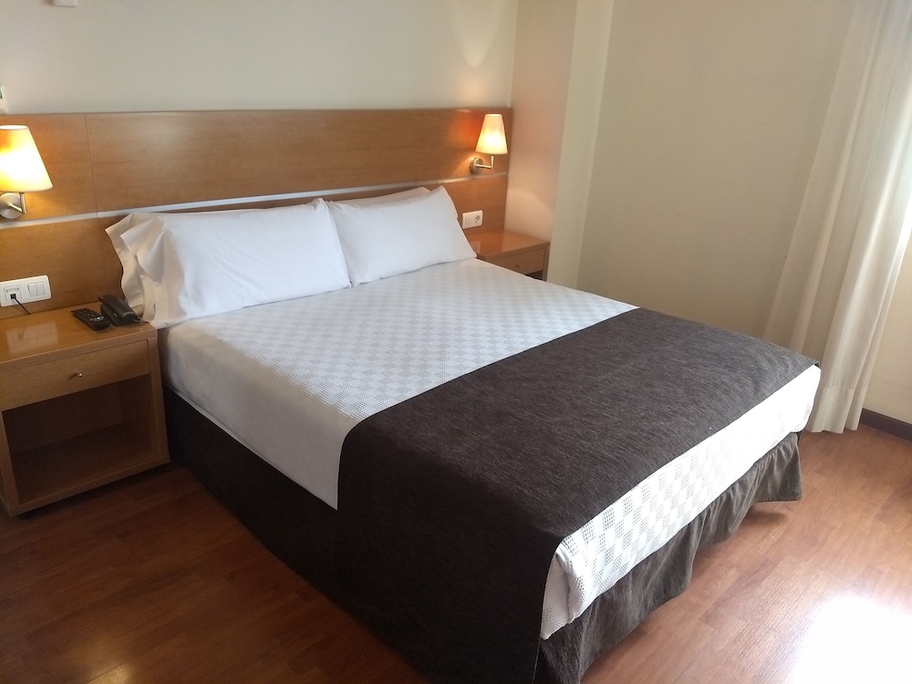 Hotel Avion by Bossh Hotels 12/40