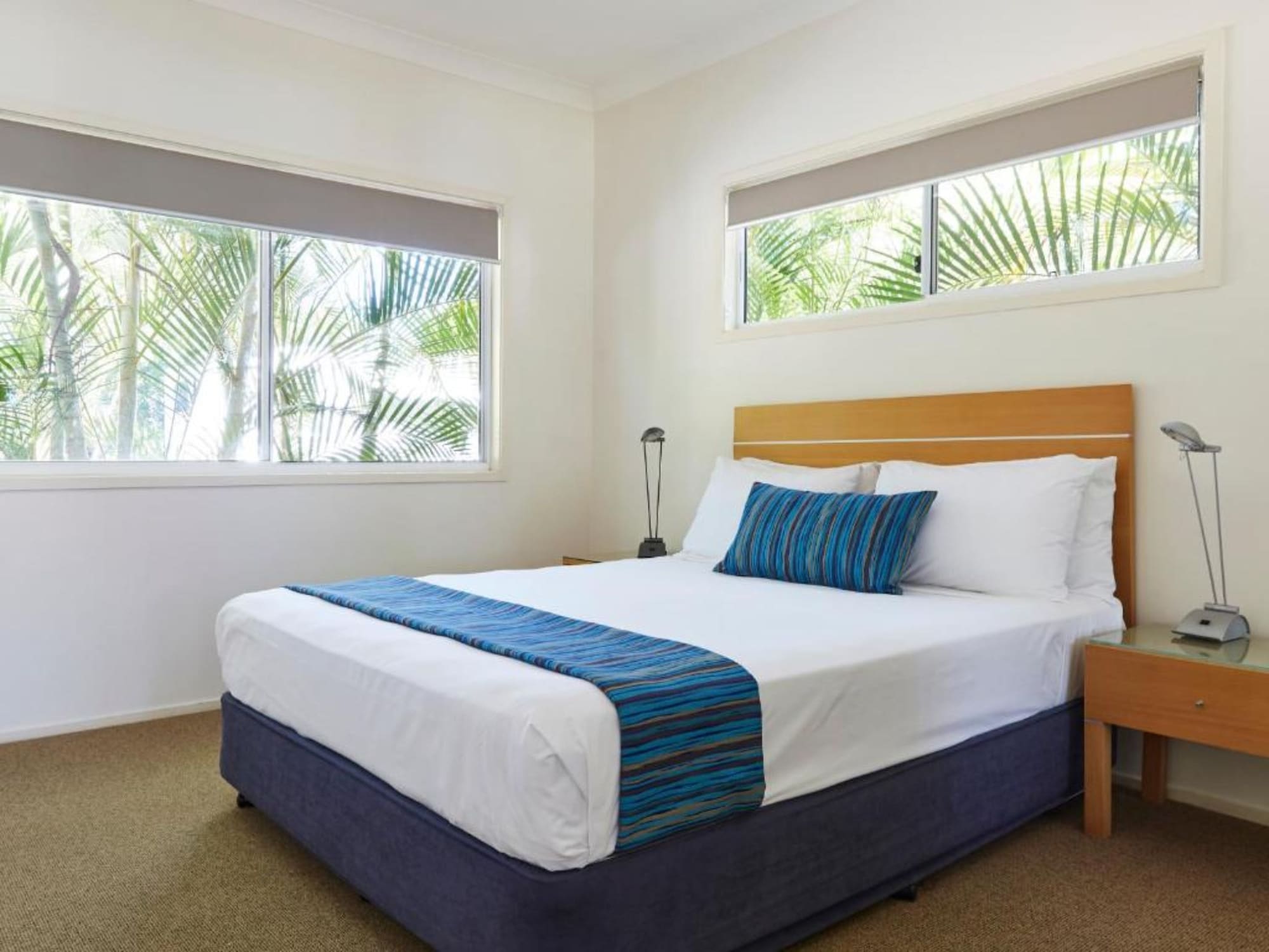 Lagoon, Deluxe, Villa, 1 Queen and 2 Bunk Beds