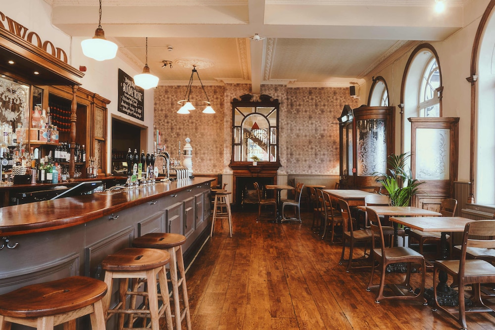 The Brownswood 42/50
