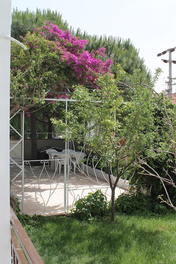 Altinyaz Hotel 26/35