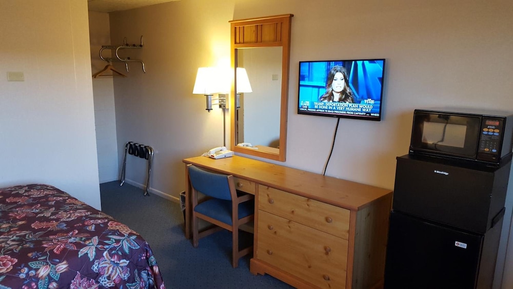 Travelers Lodge Motel Marshall 22/60