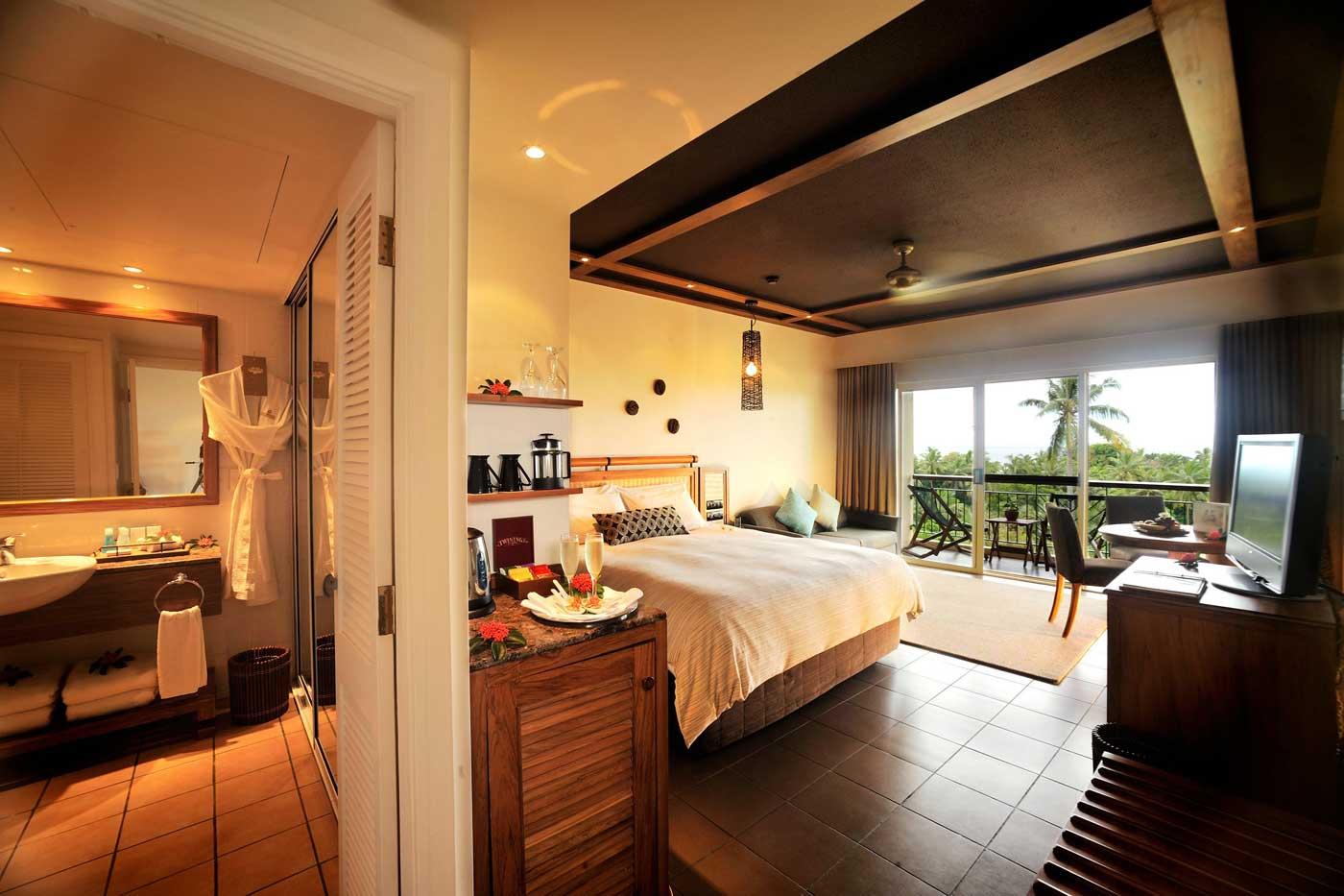 Room, King Bed, Resort View