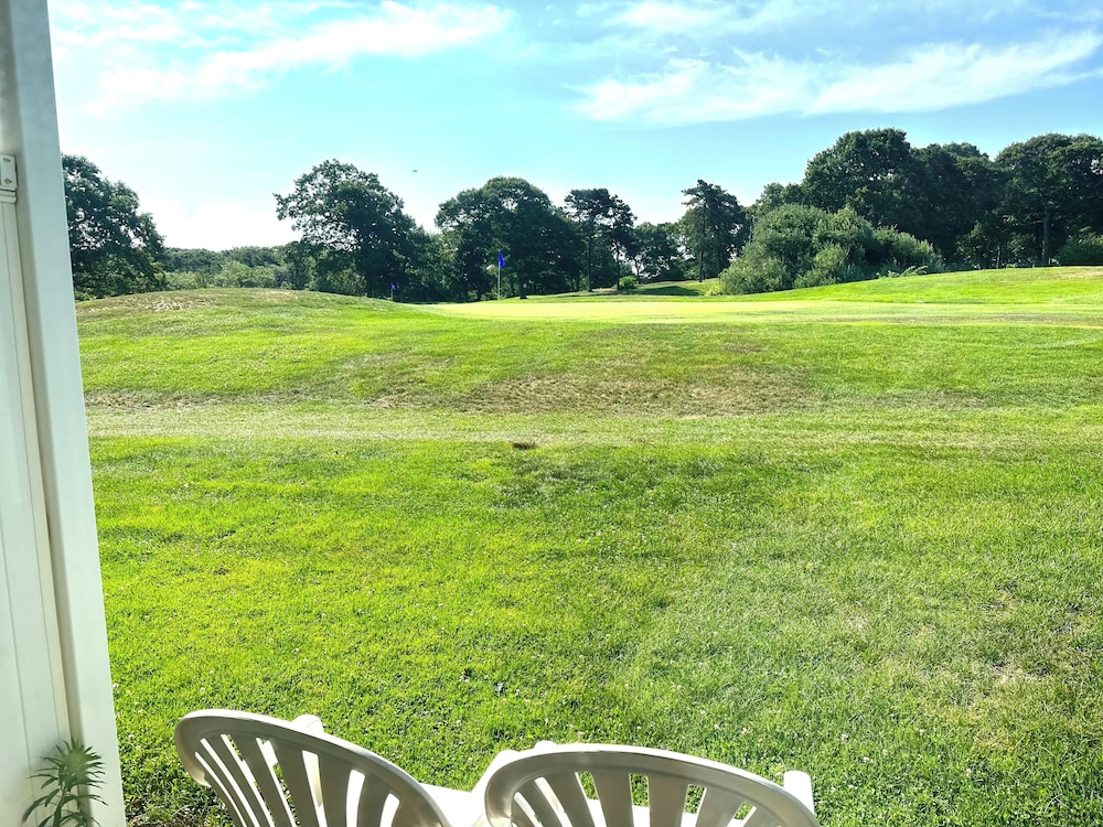 Resort Conference Center At Hyannis 57/63