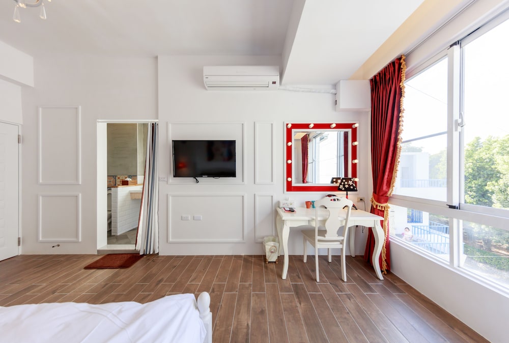 Oia Cafe B&amp;B 36/73