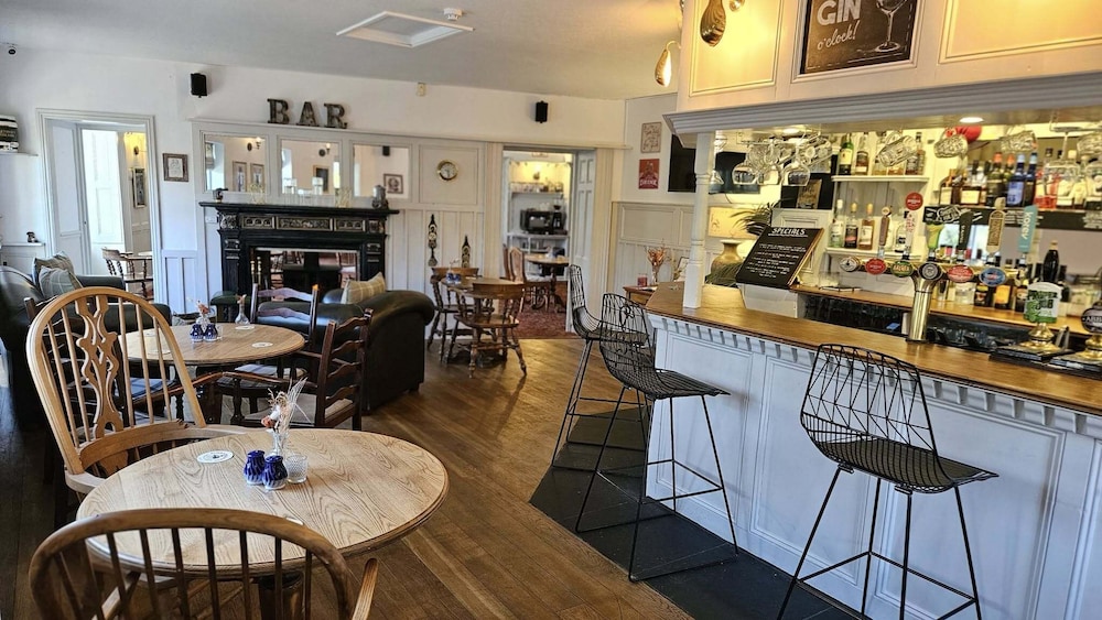The Abbey Inn 23/30