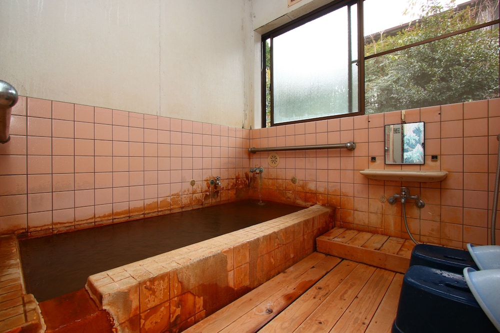 Senju No Sato Ramune Onsen 9/15