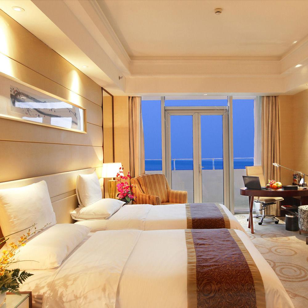 Golden Shining New Century Grand Hotel Beihai 14/49