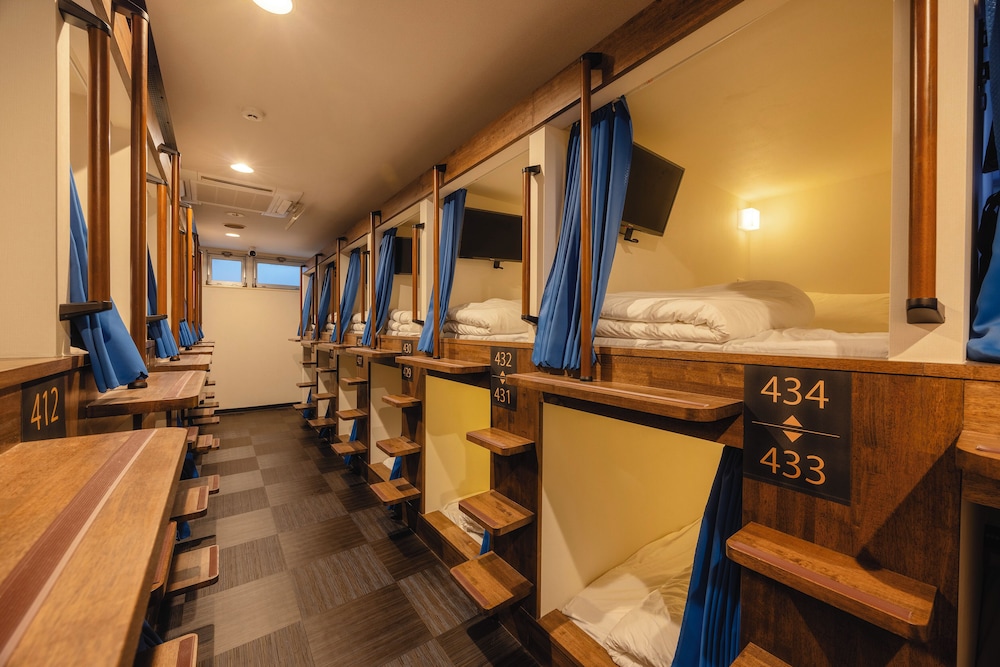 Ueno Station Hostel Oriental 1 43/50