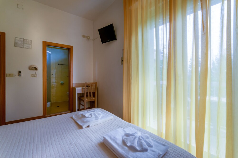 Hotel Stresa 18/66