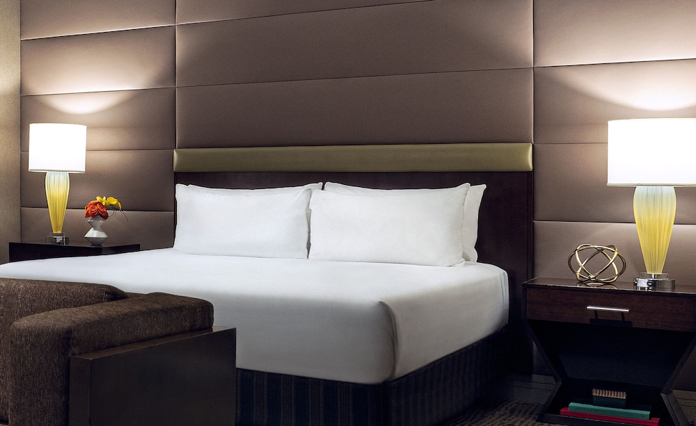 Room at The Mirage Hotel & Casino, LAS VEGAS - NV