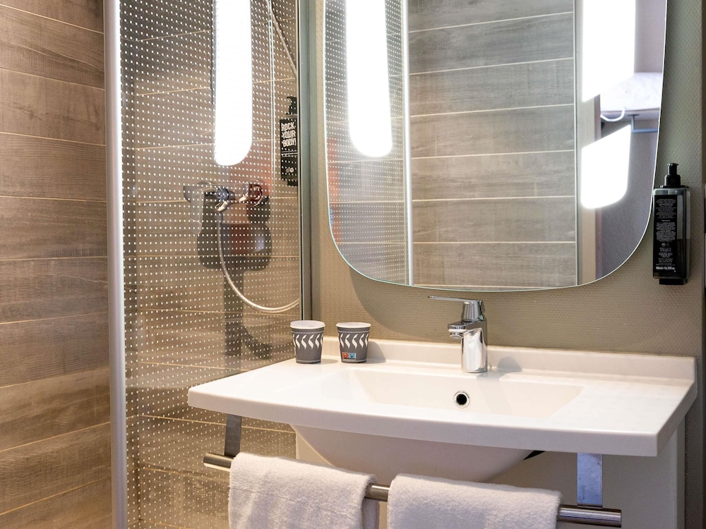 Hotel Ibis Montauban 73/73