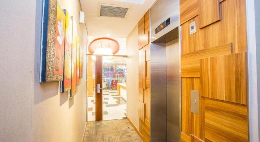 Life Hotel Sudirman Surabaya 28/35