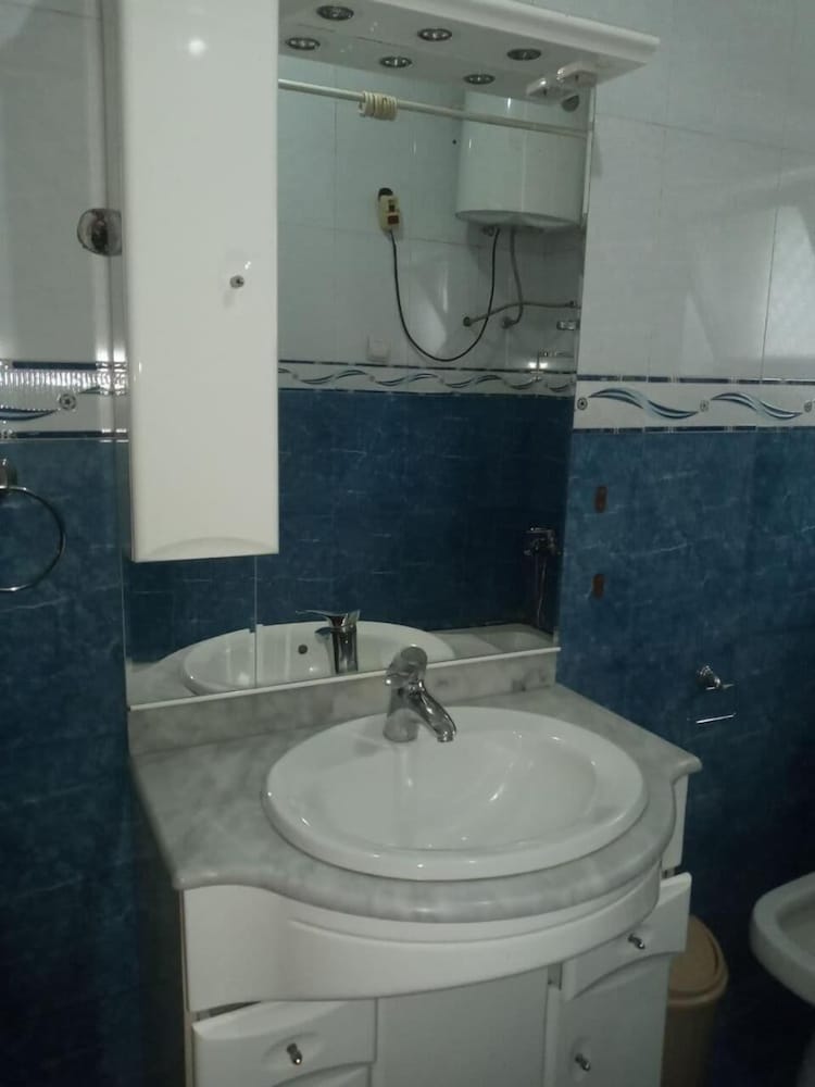 Lucy Guest House B&B 29/32