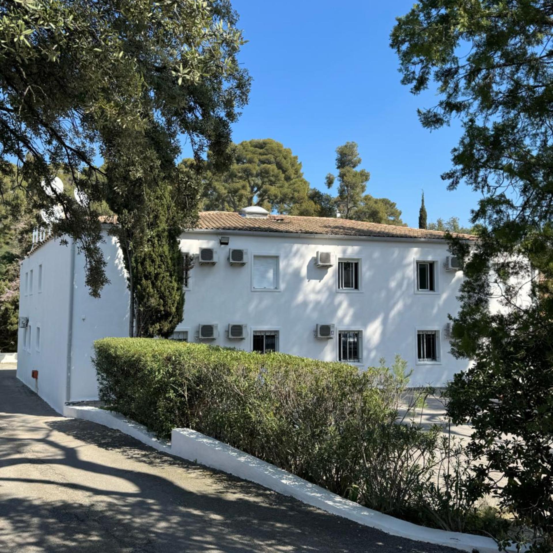 Hotel Le Rocher 33/44