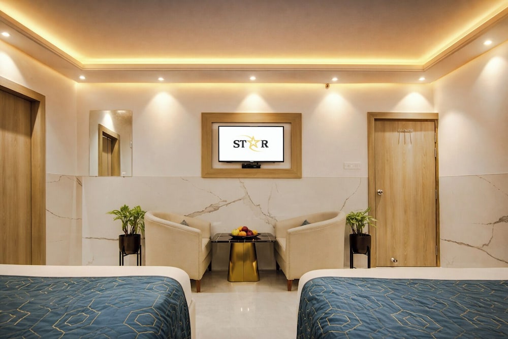 Oyo 12982 Hotel Oris International 39/50