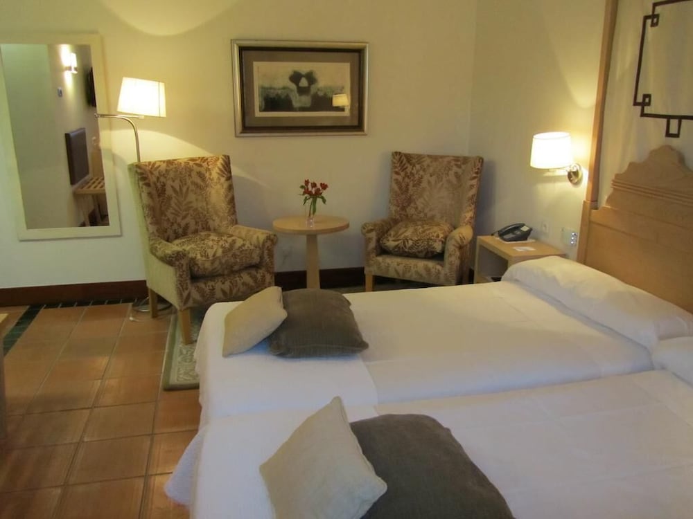 Parador De Granada 18/75