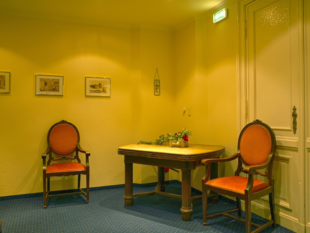 Air In Berlin Hotel 64/79